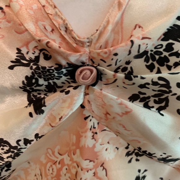 Enchanting nightgown robe set.Sz (14-16). Sleeves sheer split velvet trimmed - Picture 2 of 6